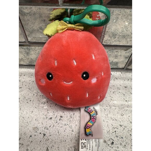 Kellytoy Squishmallow Clip  3.5" Scarlet Strawberry with Sparkle Bow NWOT - Picture 1 of 3